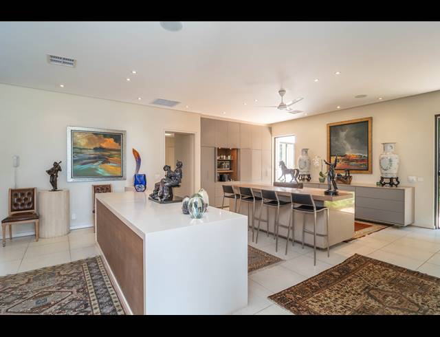 5 BEDROOM HOUSE FOR SALE IN HAWAAN FOREST ESTATE